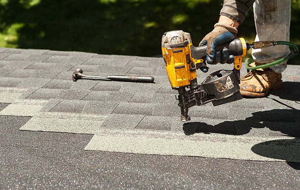 Best Roof Repair Services  in Oakfield, WI